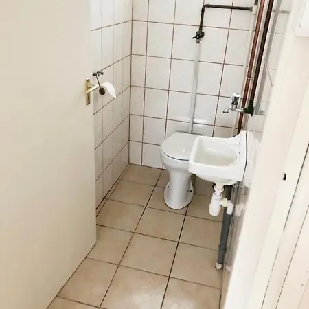 Akali Studio Apartman *