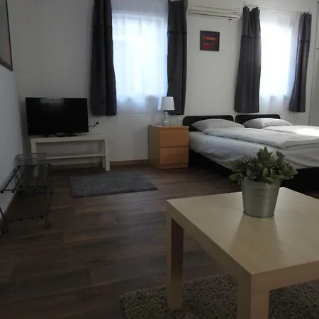 Akali Studio Apartman Balatonakali