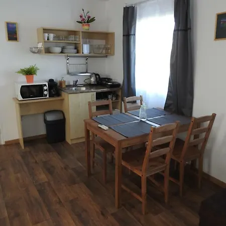 Akali Studio