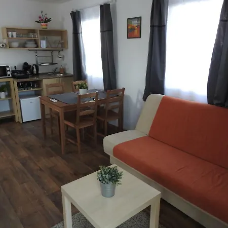 Akali Studio