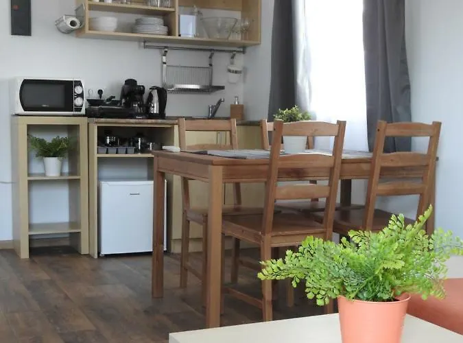 Akali Studio Balatonakali