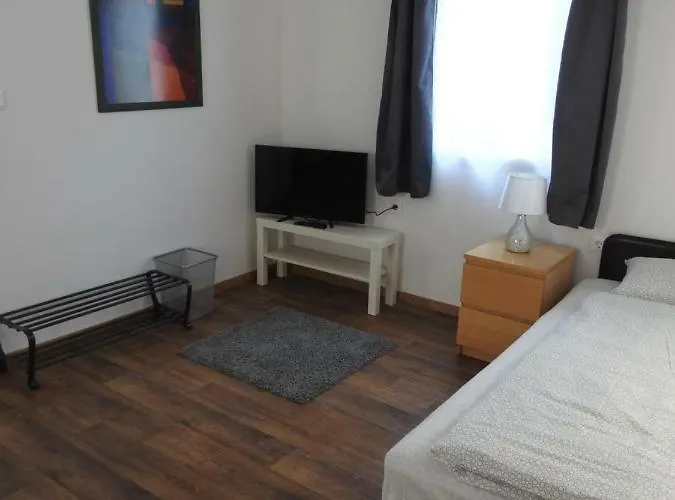 Akali Studio * Balatonakali